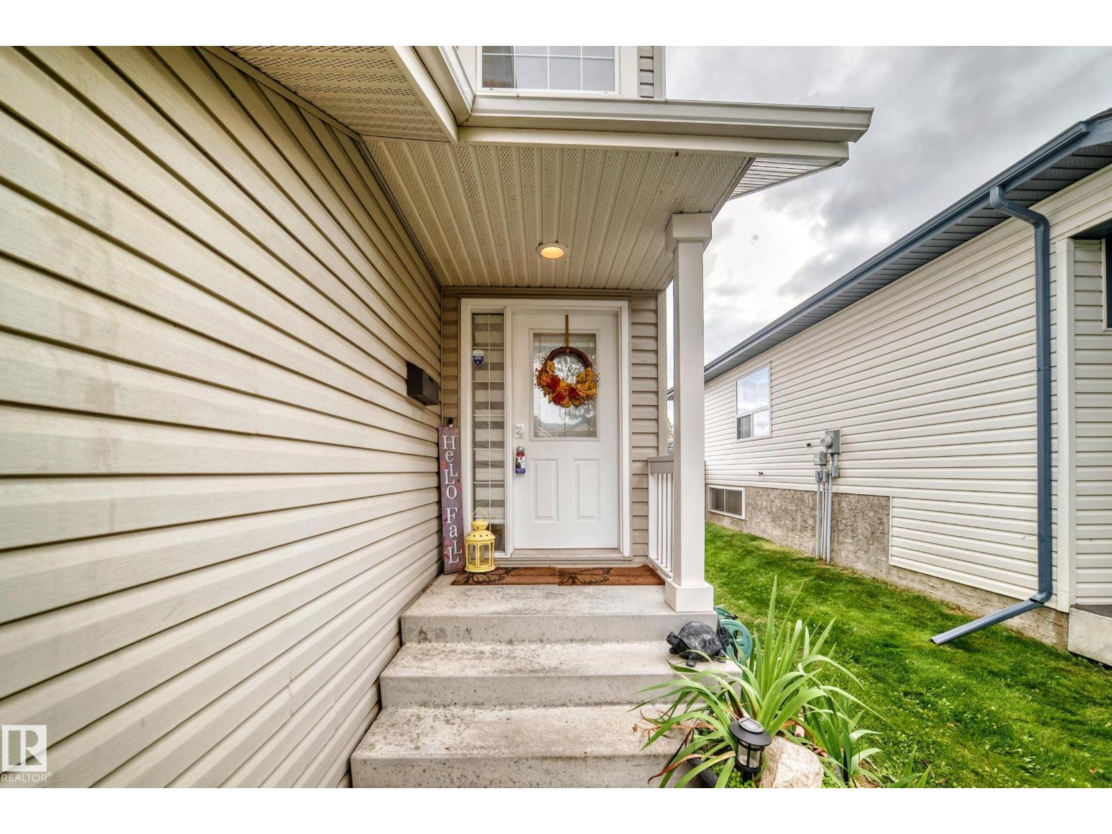 16119 95 ST NW - 3