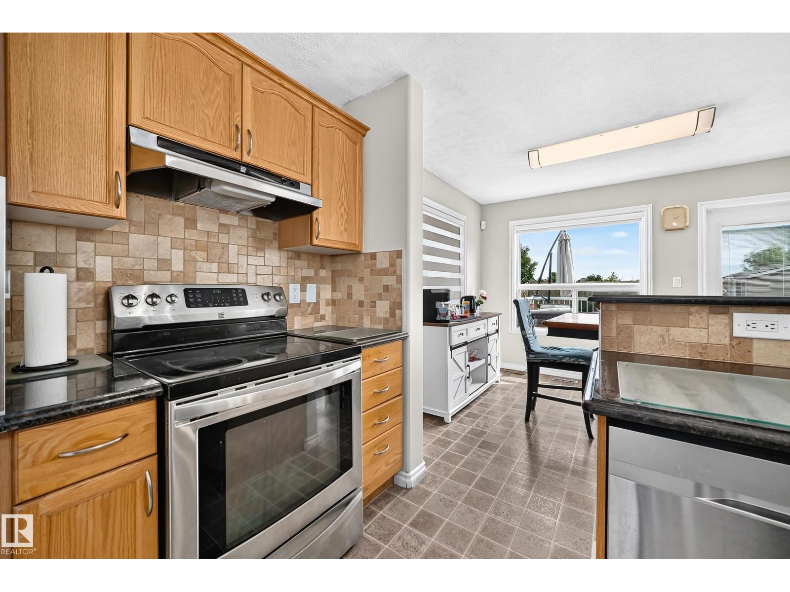 16119 95 ST NW - 7