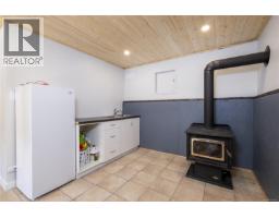 435 Cedar Cres, Gold River, BC V0P1G0 Photo 14