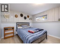 435 Cedar Cres, Gold River, BC V0P1G0 Photo 16