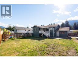 435 Cedar Cres, Gold River, BC V0P1G0 Photo 20