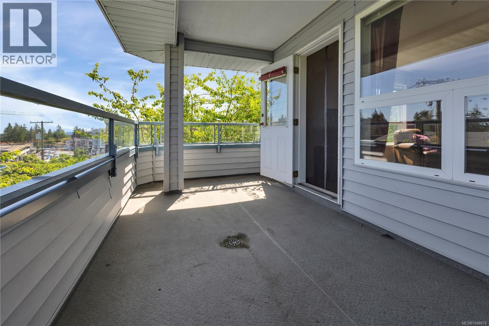 #302 1631 Dufferin Cres - Image 19