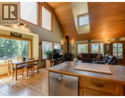 955 Cedar Brae Road, Glade, BC V1N4R5 Photo 16