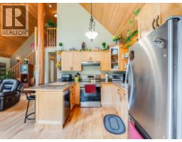 955 Cedar Brae Road, Glade, BC V1N4R5 Photo 14