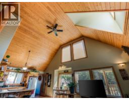 Bedroom - 955 Cedar Brae Road, Glade, BC V1N4R5 Photo 12
