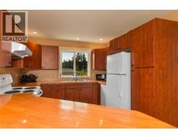 2961 Pickford Rd, Colwood, BC V9B2K8 Photo 26
