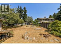 2961 Pickford Rd, Colwood, BC V9B2K8 Photo 40