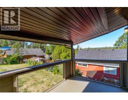 1389 Hastings St, Saanich, BC V8Z2W6 Photo 37