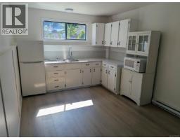 1389 Hastings St, Saanich, BC V8Z2W6 Photo 57