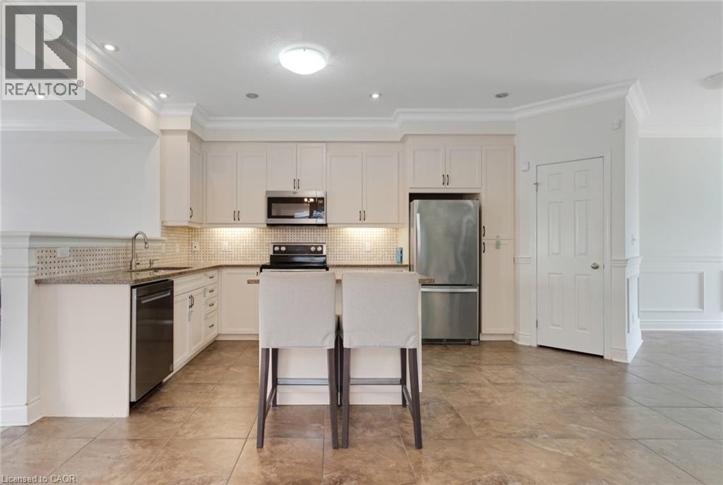 278 THOMAS SLEE Drive - Image 8