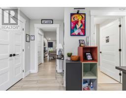 3pc Ensuite bath - 71 Acorn Drive, Bridgewater, NS B4V8Z3 Photo 9