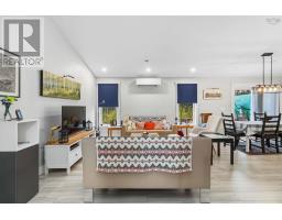 71 Acorn Drive, Bridgewater, NS B4V8Z3 Photo 12