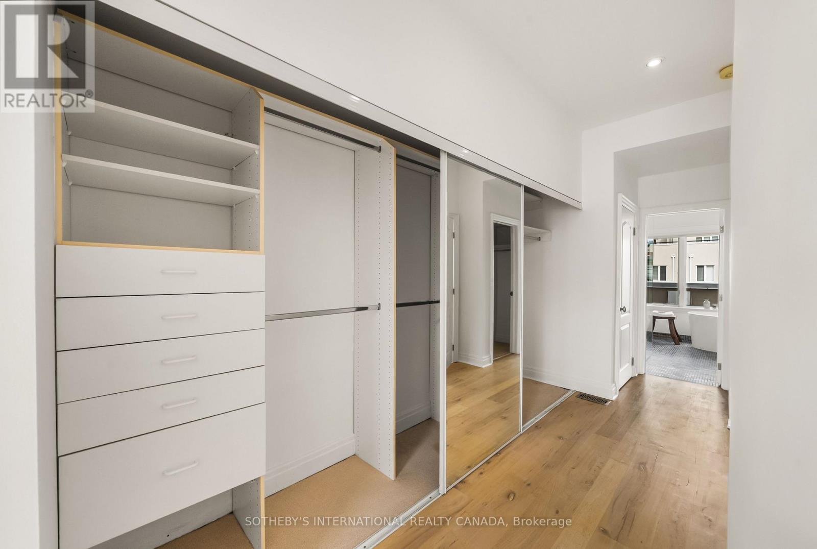213 WALMER ROAD - Image 31