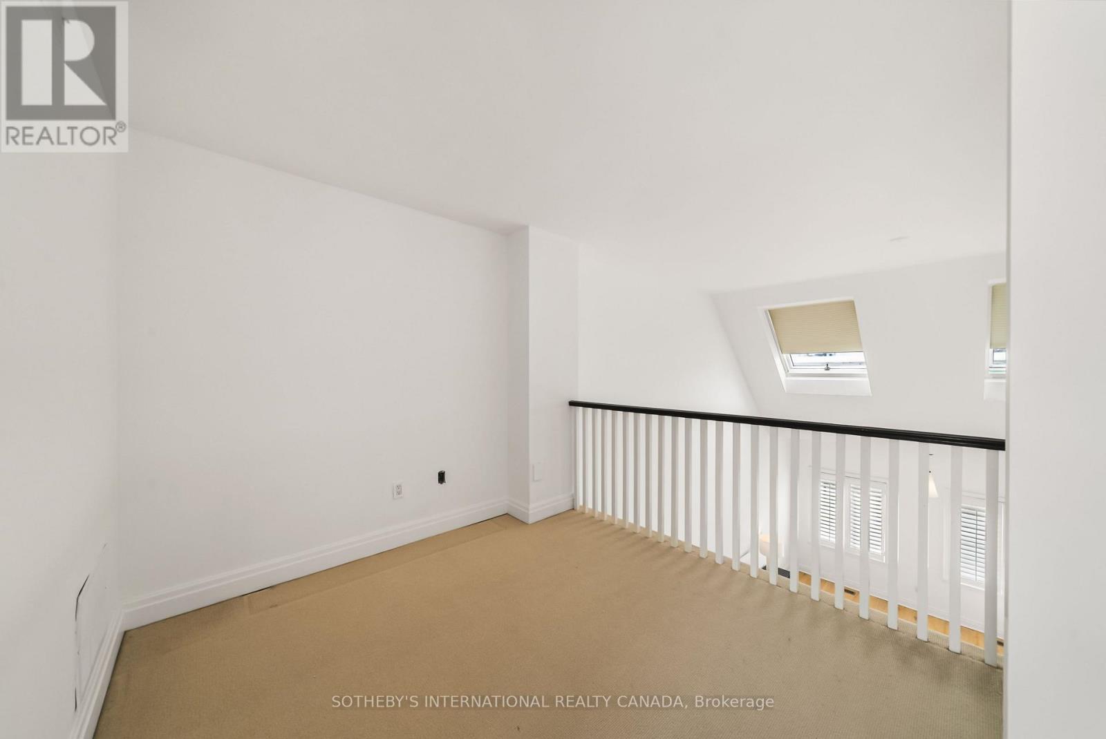 213 WALMER ROAD - 39