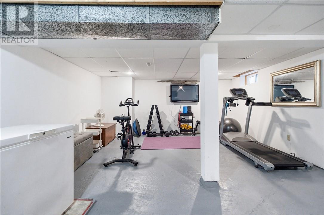 33 Alder Street - Image 18