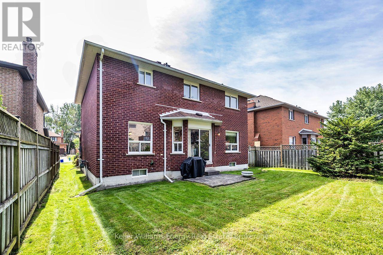 75 WAVERLY STREET N - Image 42