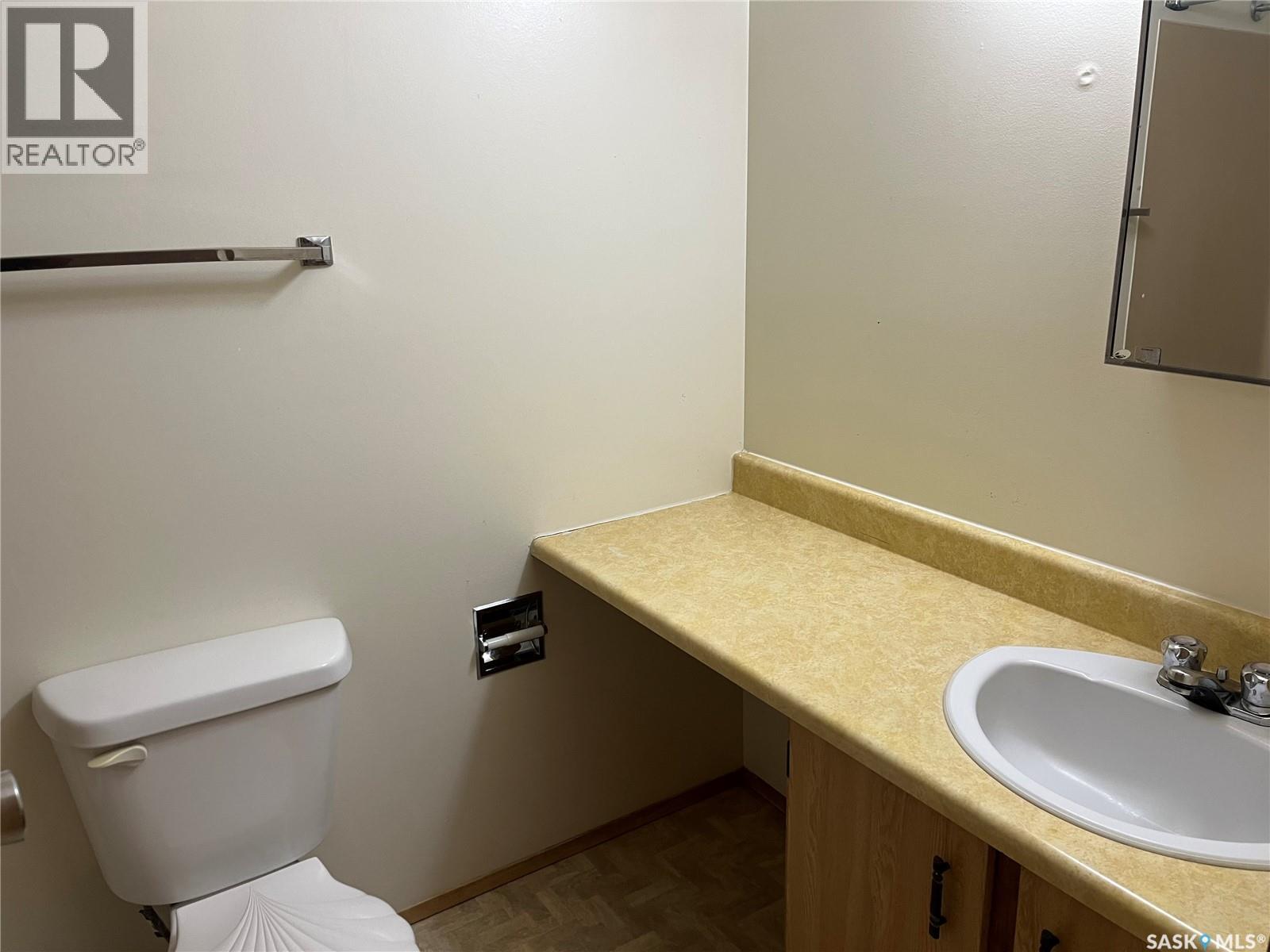 #106 67 WOOD LILY DRIVE - Image 17