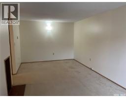 106 67 Wood Lily Drive, Moose Jaw, SK S6J1G6 Photo 12