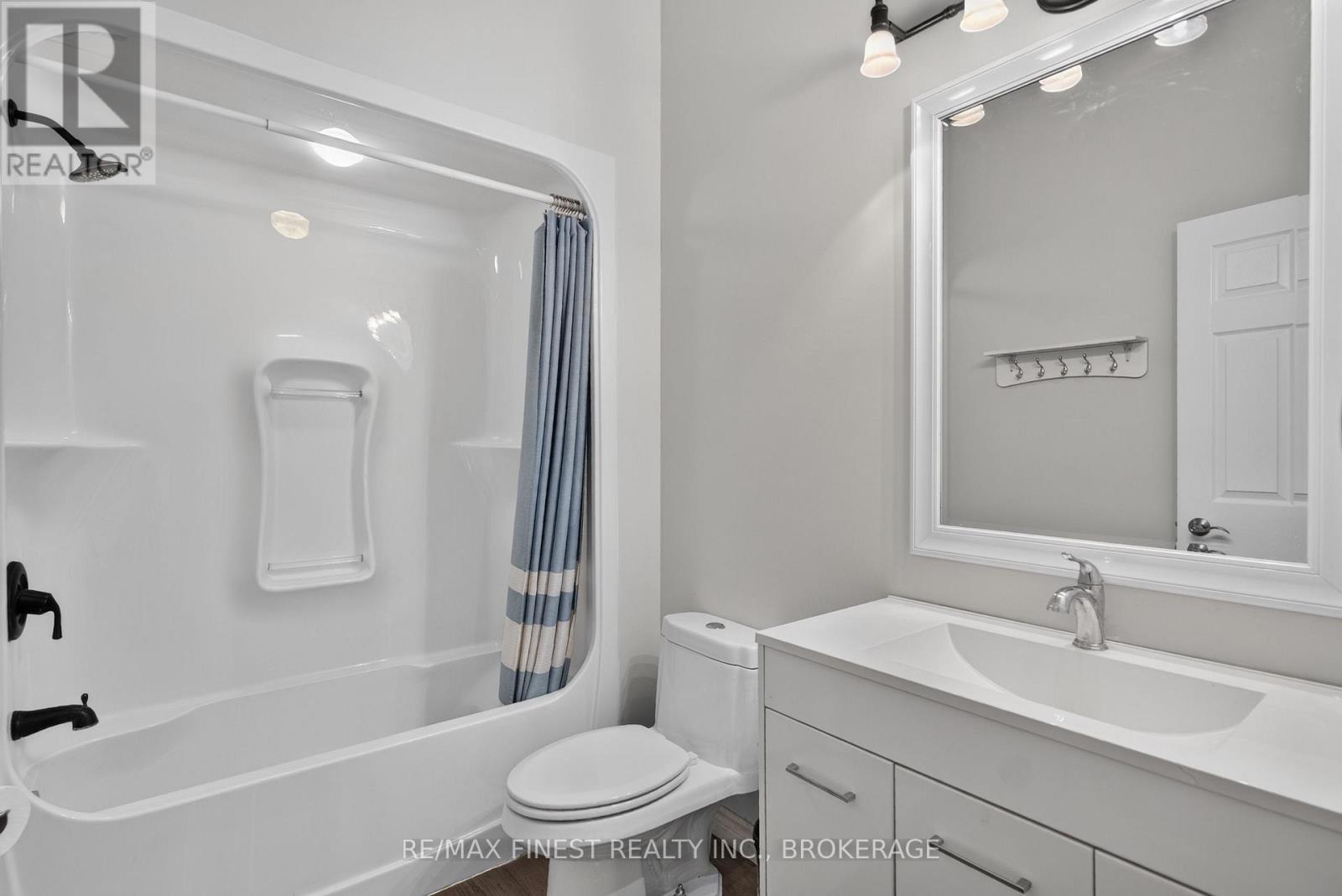 1068 PLEASANT HILL LANE - Image 38