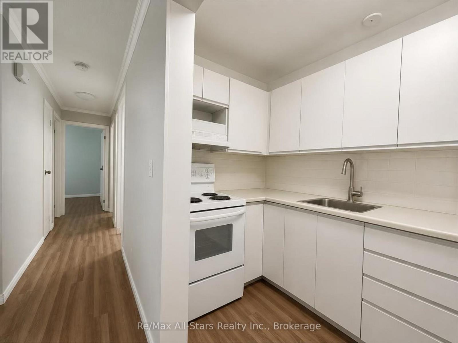 #101 15 CLIFTON STREET - 4