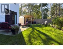 A 2142 Nikola Pl, Campbell River, BC V9W6H9 Photo 33