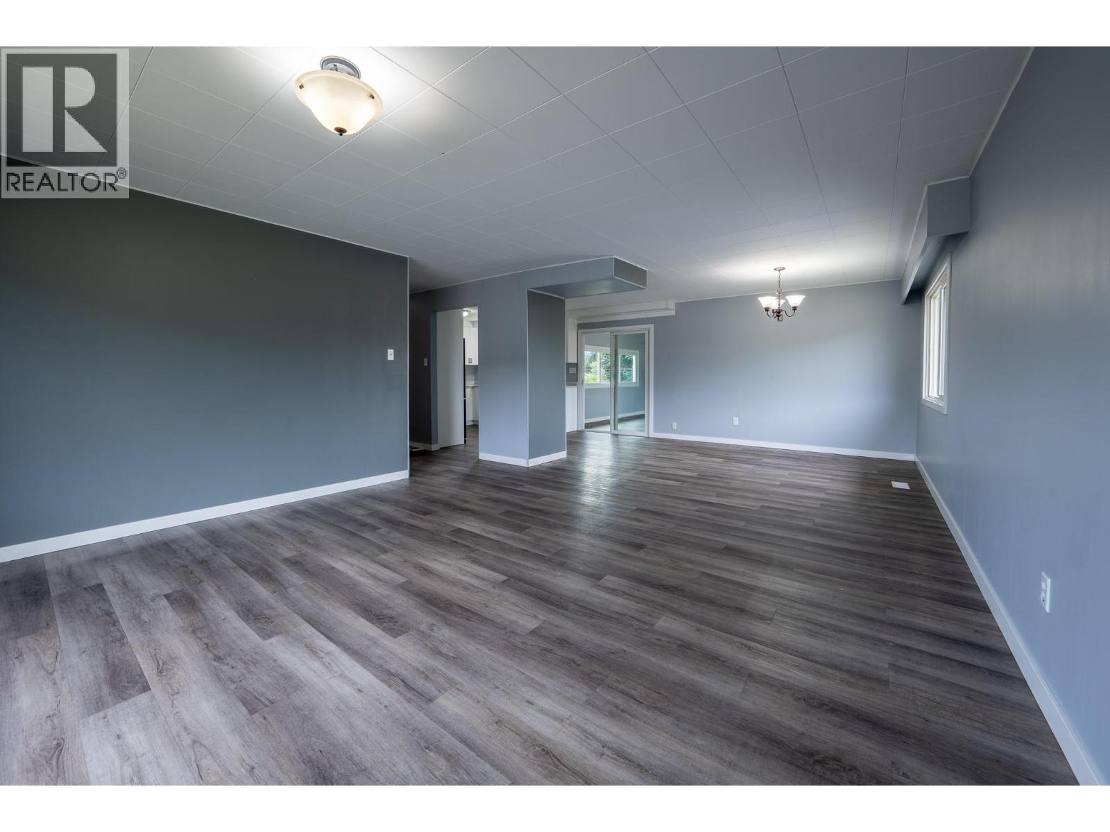 2486 Central Avenue - 12