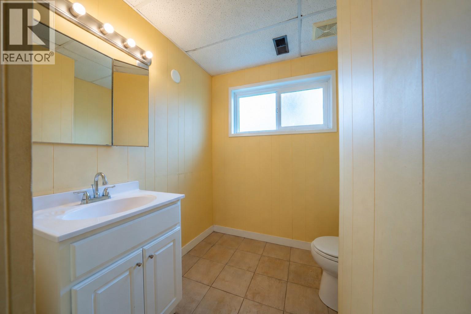 2486 Central Avenue - 27