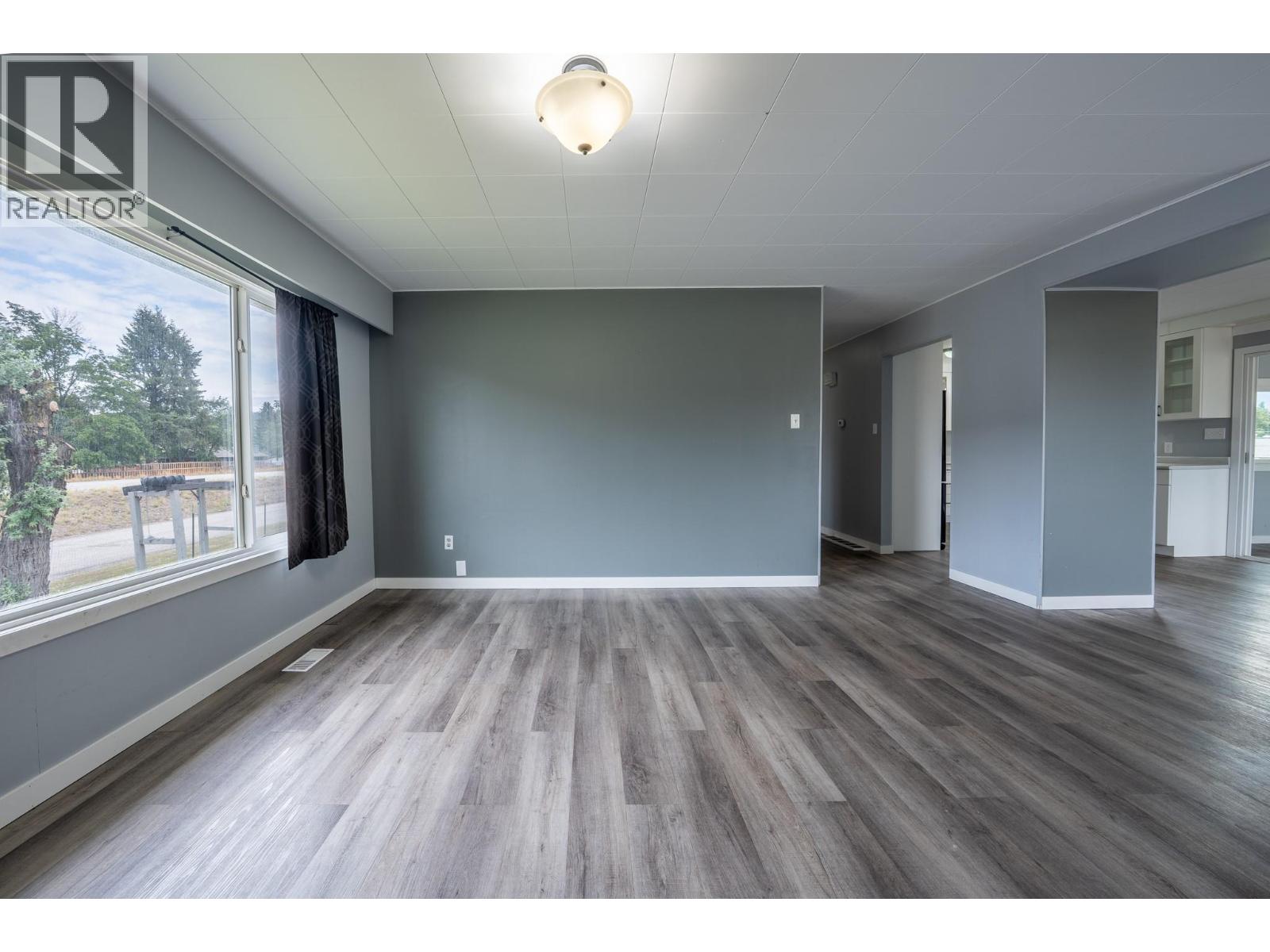 2486 Central Avenue - 19