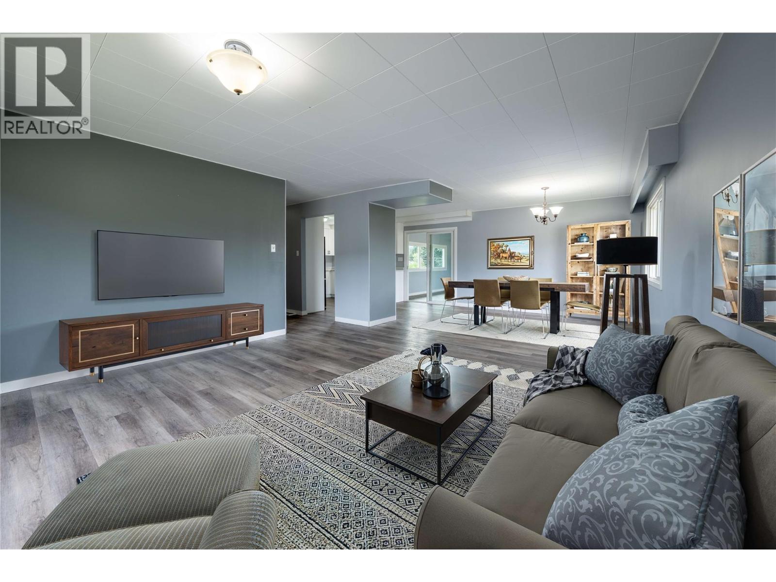 2486 Central Avenue - Image 11