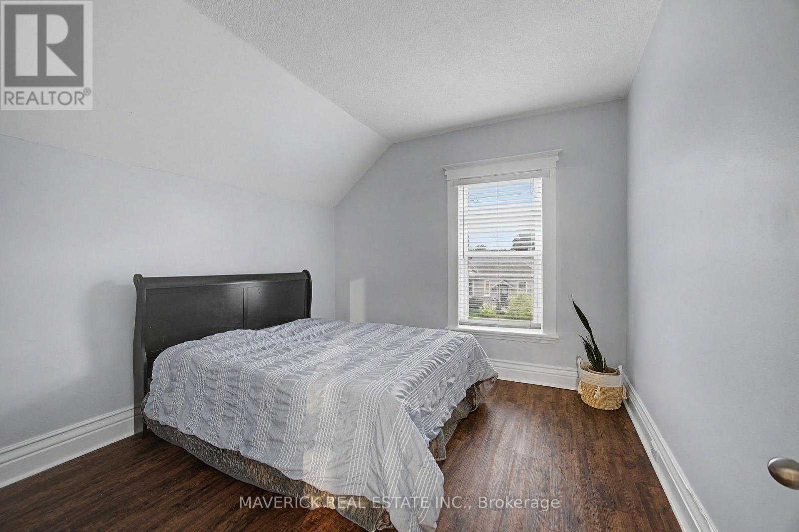 320 ASHLAND AVENUE - Image 10