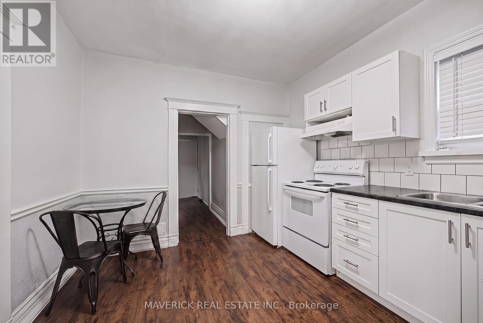 320 ASHLAND AVENUE - 25