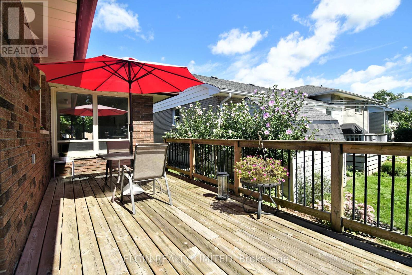 181 LOCUST STREET - 27