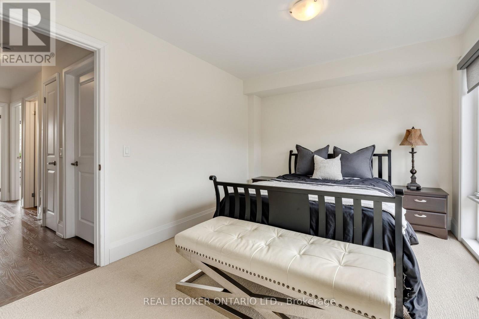 7 KENNETH WOOD CRESCENT - 20