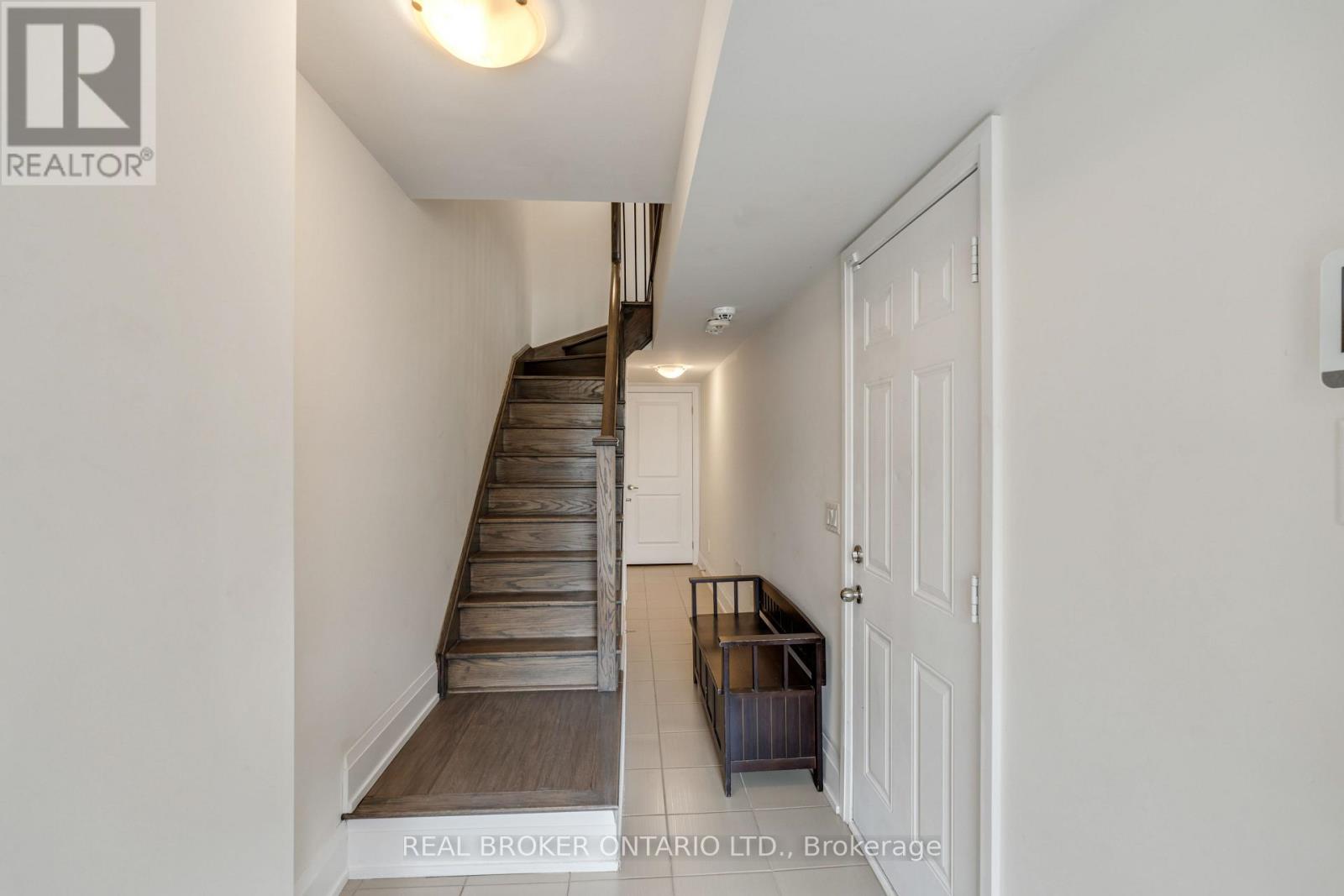 7 KENNETH WOOD CRESCENT - 3