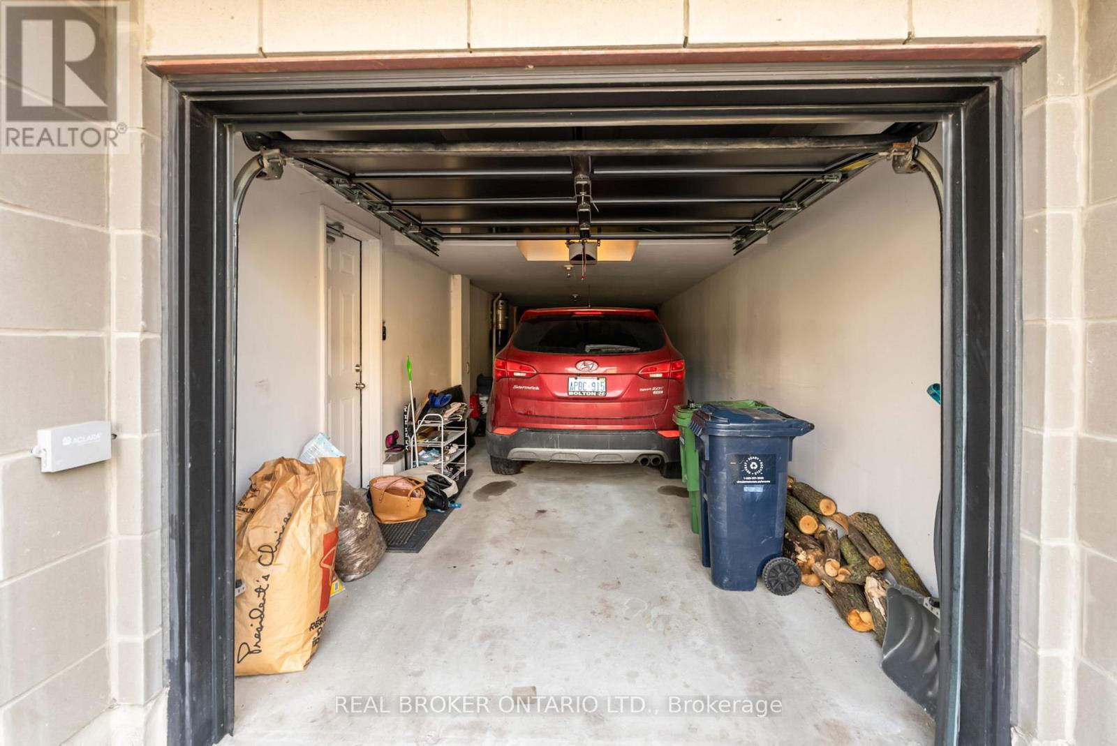 7 KENNETH WOOD CRESCENT - 38