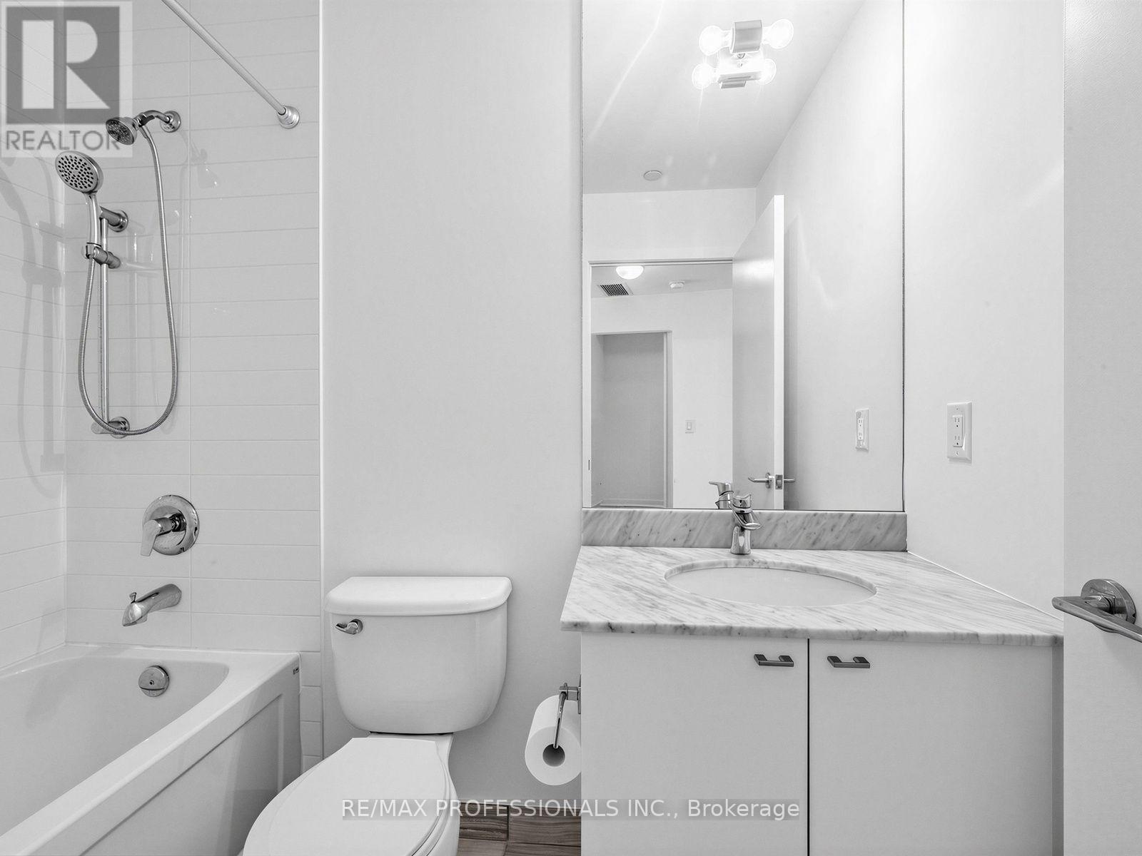#606 51 EAST LIBERTY STREET - 26