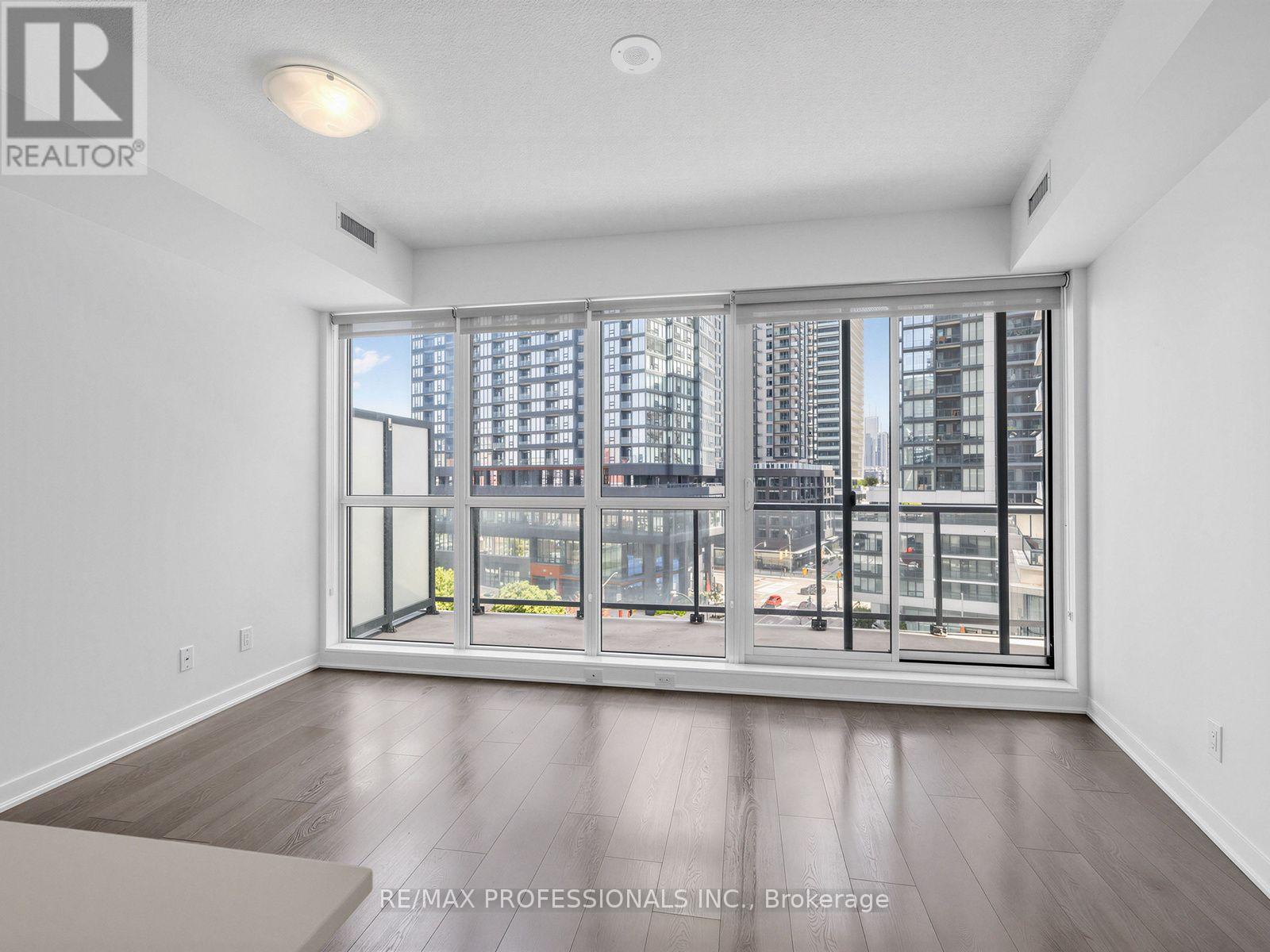 #606 51 EAST LIBERTY STREET - 5