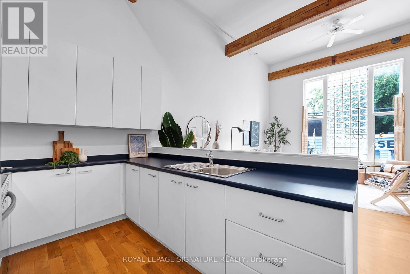 #108 676 RICHMOND STREET W - 12