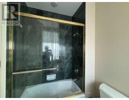 518 - 1 Watergarden Way, Toronto, ON M2K2Z7 Photo 16