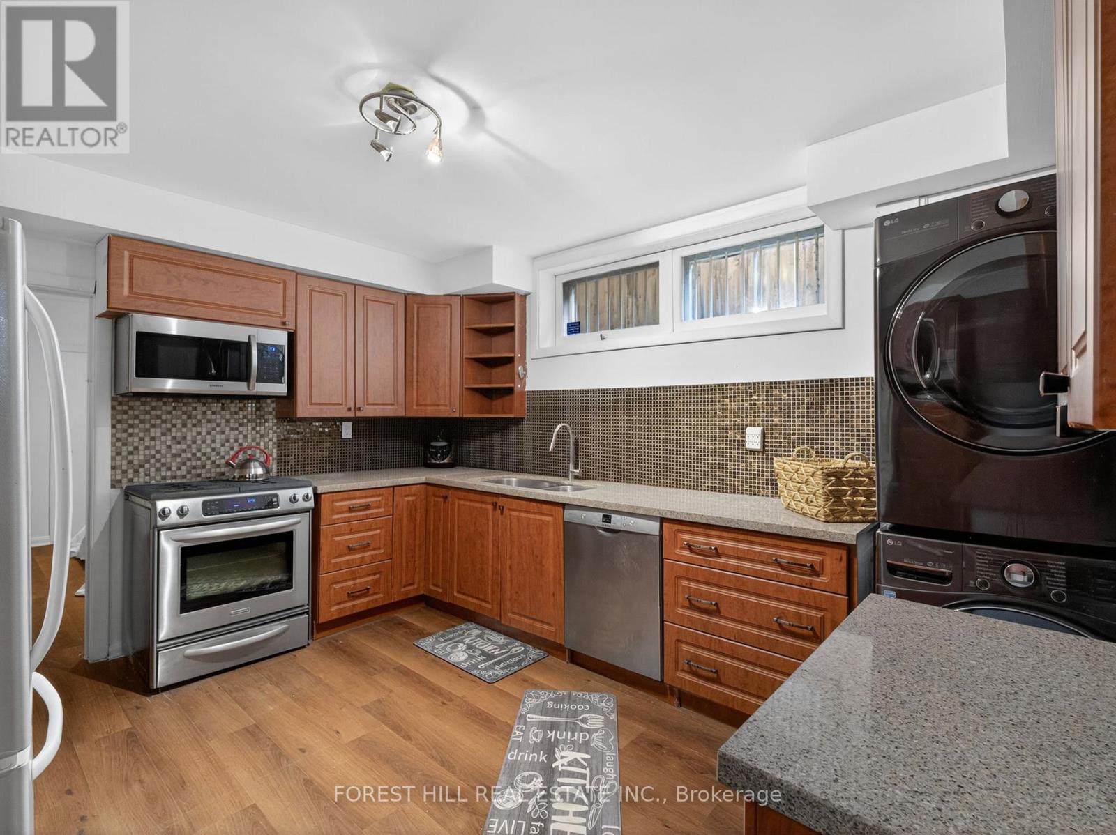 3 GLEN RUSH BOULEVARD - Image 30