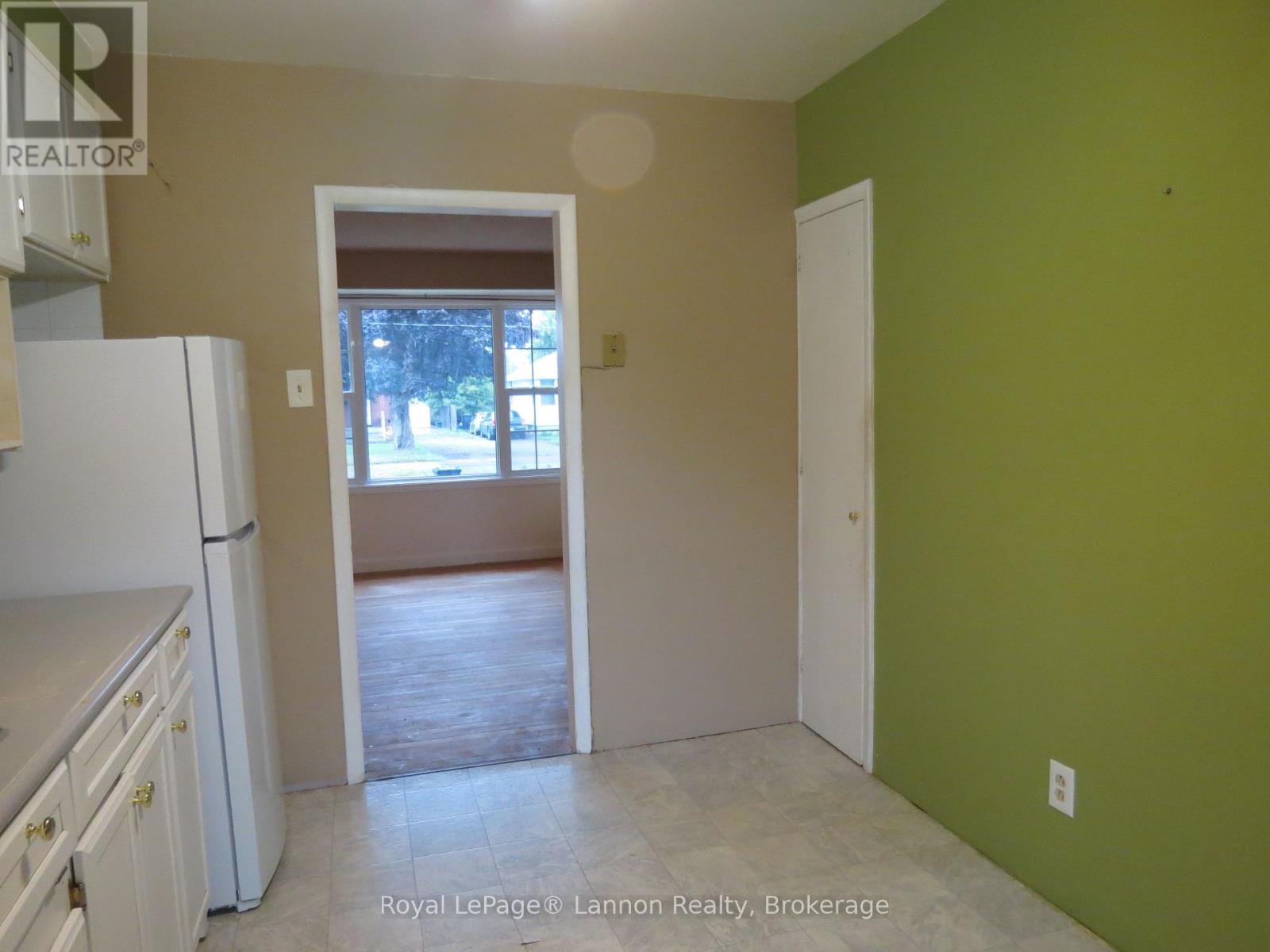2126 MCGREGOR AVENUE - Image 19