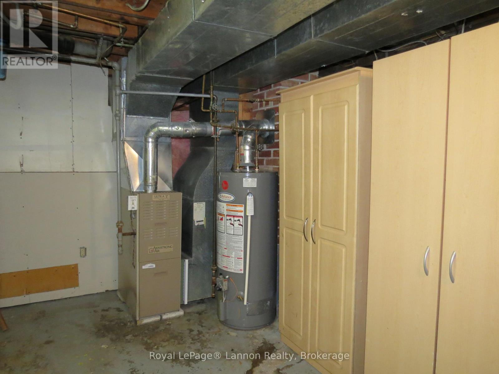 2126 MCGREGOR AVENUE - 24