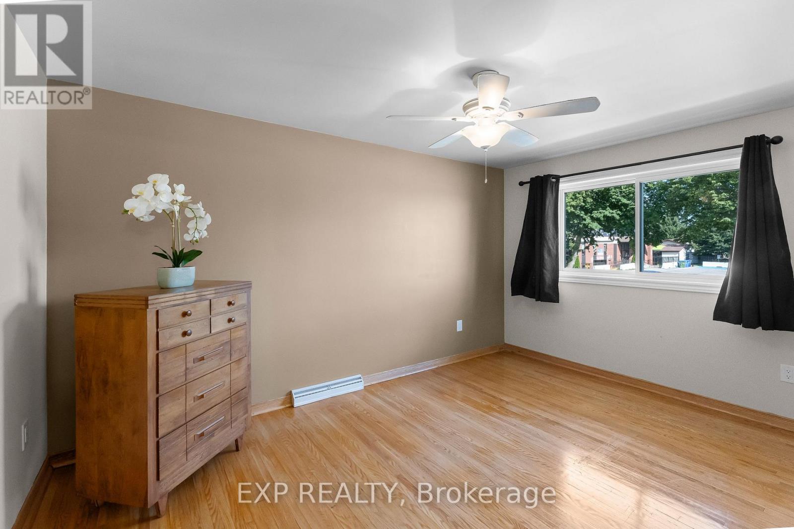 6246 GLENGATE STREET - Image 21