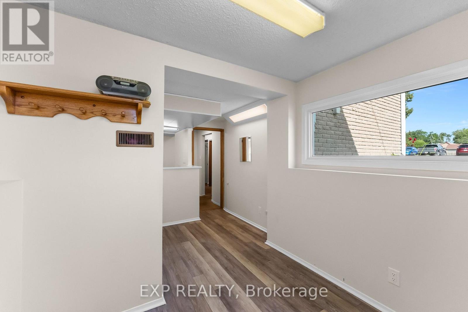 6246 GLENGATE STREET - Image 34