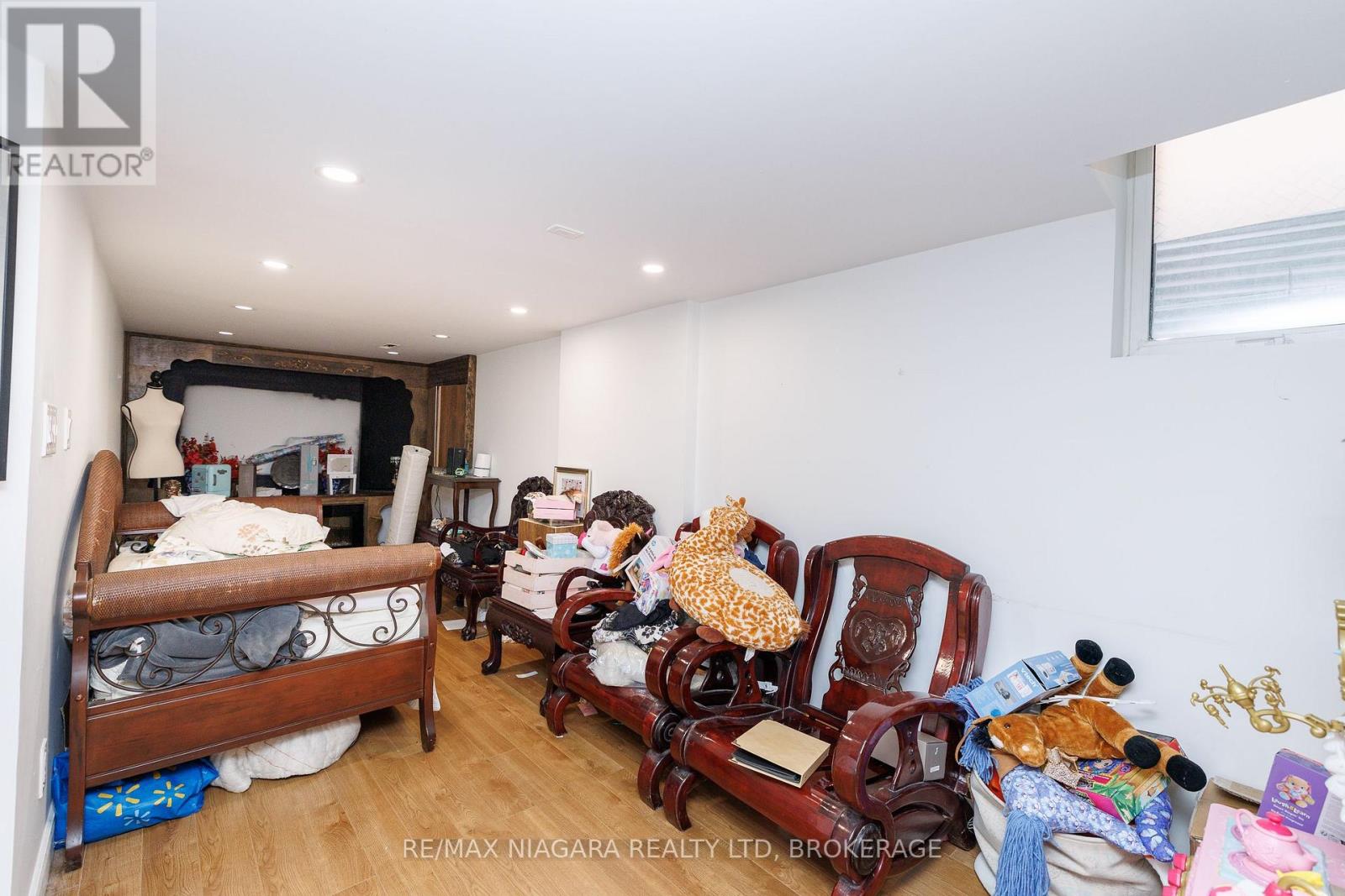 33 COLONEL LYALL STREET - Image 23