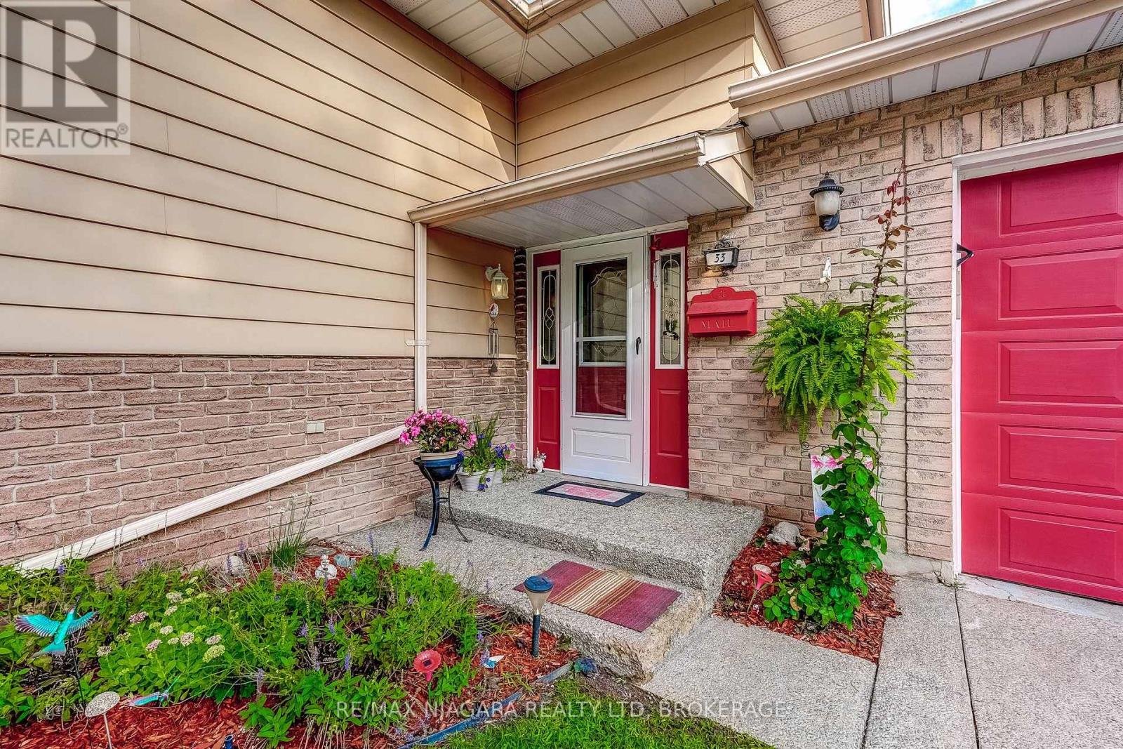 33 HURRICANE ROAD - 5