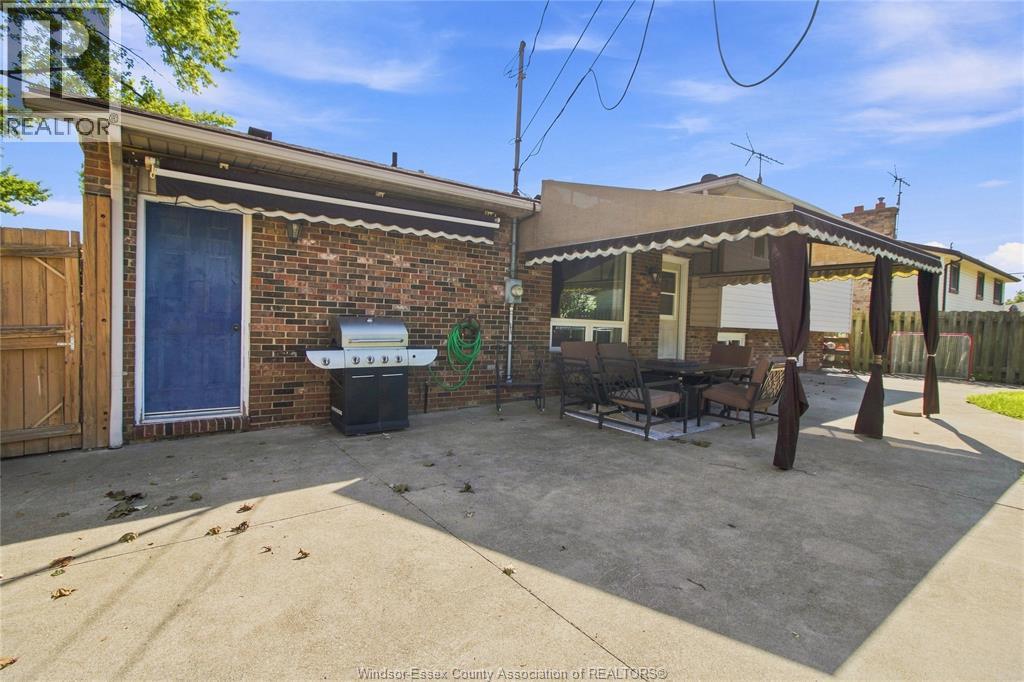 1085 WATSON - 32