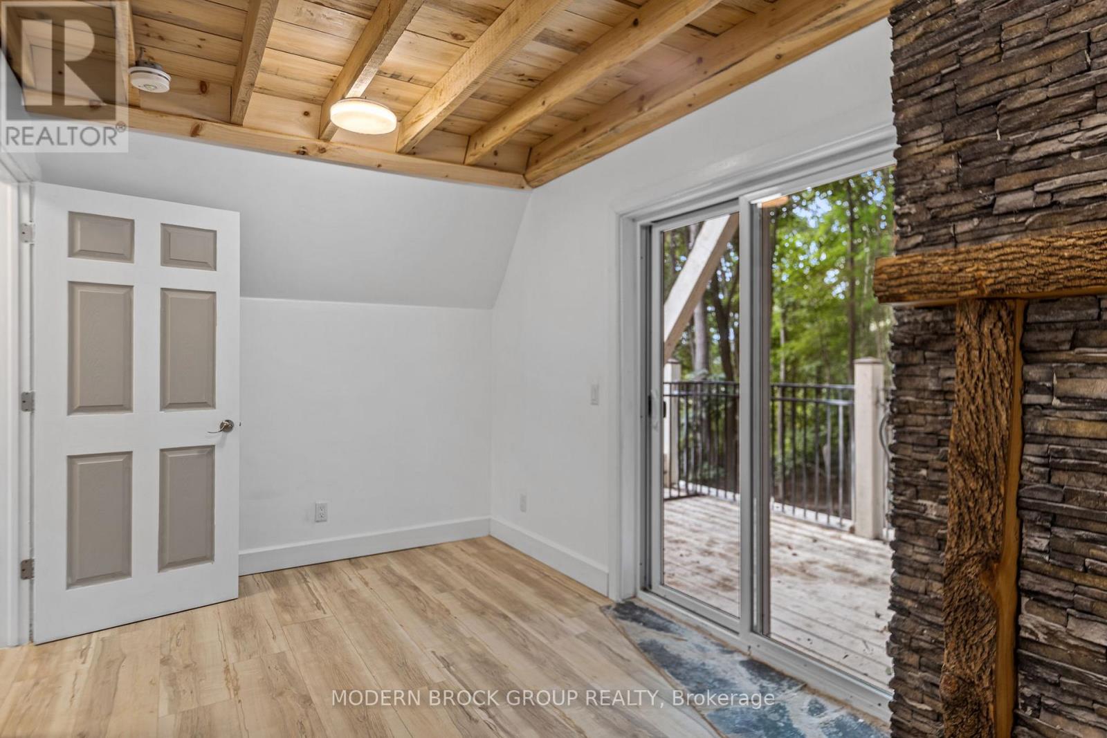 155 WOODVALE ROAD - 29