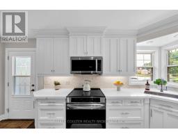 Bedroom 2 - 7 Oakley Park Square, Barrie, ON L4M2J9 Photo 10