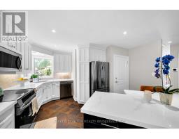 Bathroom - 7 Oakley Park Square, Barrie, ON L4M2J9 Photo 11